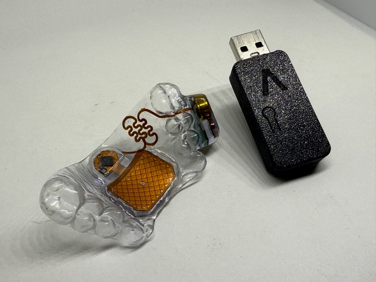 MouthPad^USB